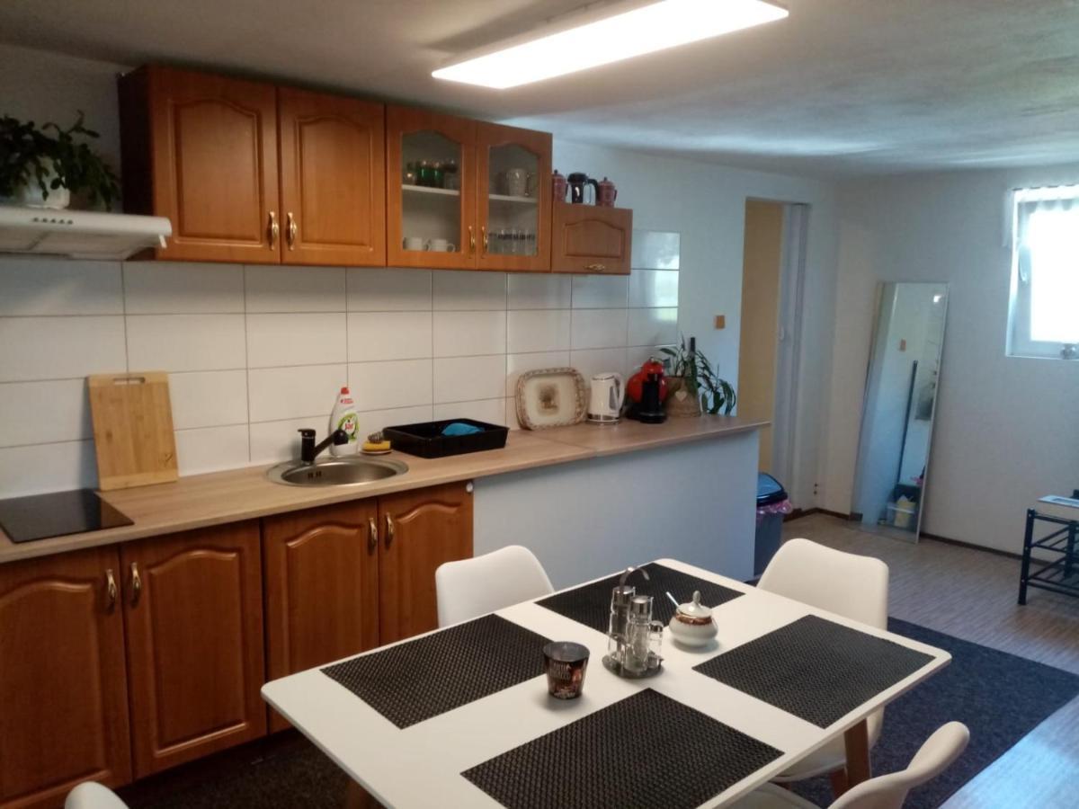 Podkrovni Apartman Tereza Rumburk Exterior photo